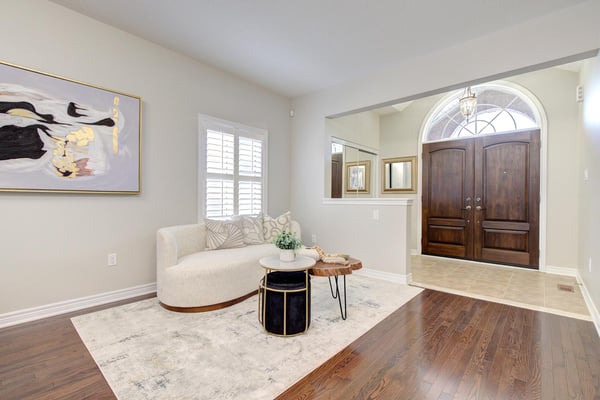 99 Lealinds Rd, Vaughan, ON