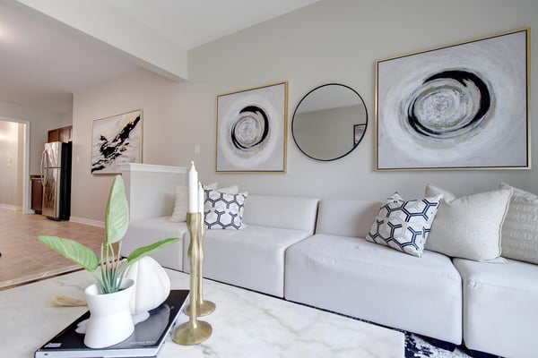 99 Lealinds Rd, Vaughan, ON