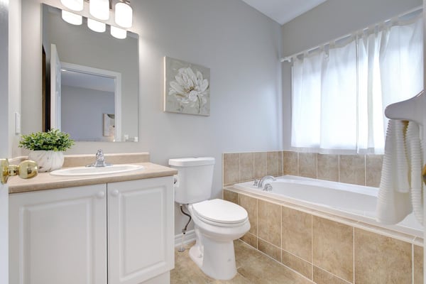 99 Lealinds Rd, Vaughan, ON