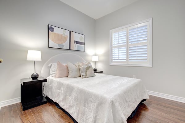 99 Lealinds Rd, Vaughan, ON