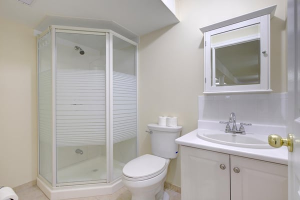99 Lealinds Rd, Vaughan, ON