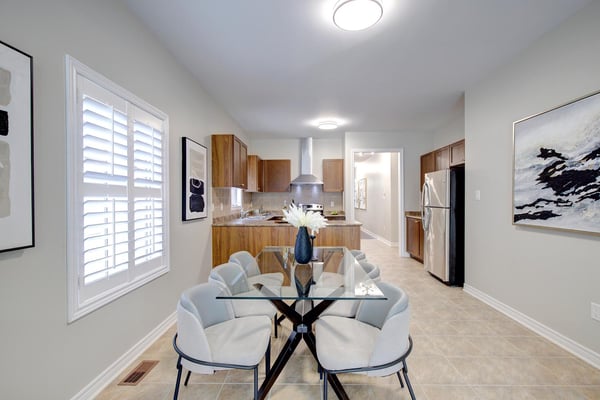 99 Lealinds Rd, Vaughan, ON