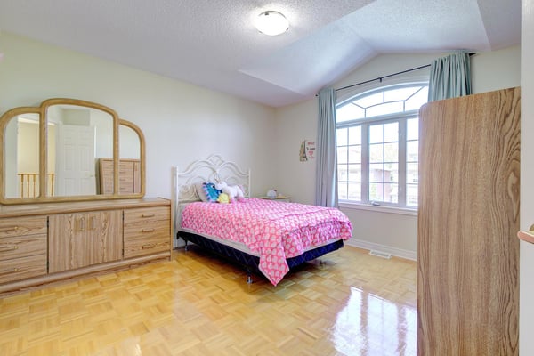 16 Westway Cres, Vaughan, ON