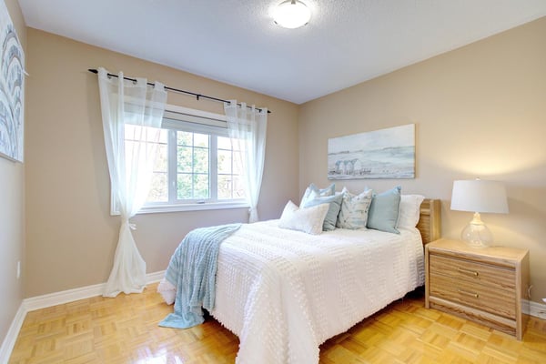 16 Westway Cres, Vaughan, ON