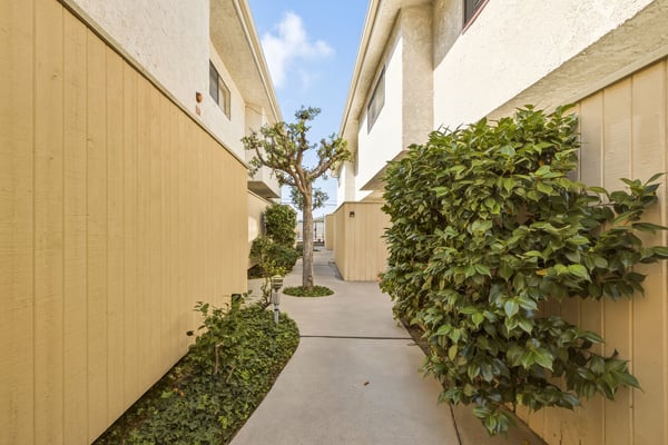 2615 RUHLAND AVENUE, 15, REDONDO BEACH, CA