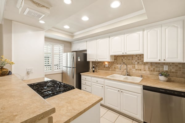 2615 RUHLAND AVENUE, 15, REDONDO BEACH, CA
