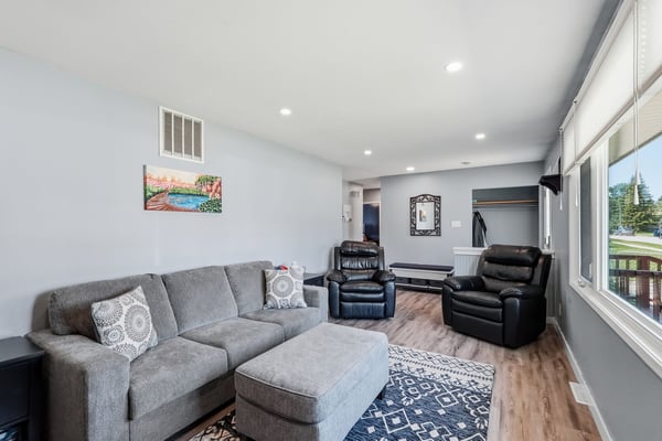 666 Nottingham Ave, Winnipeg, MB
