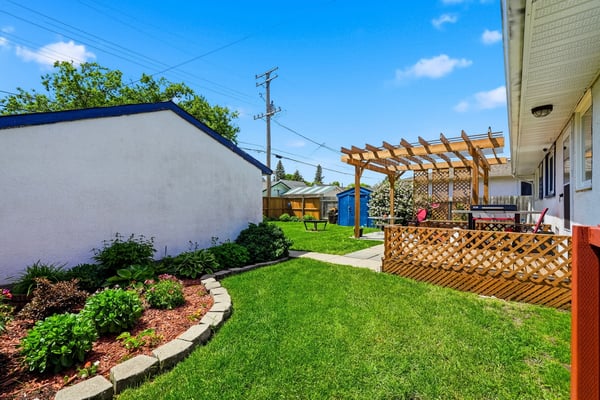 666 Nottingham Ave, Winnipeg, MB