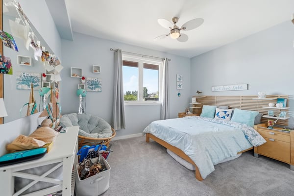 277 Waterfront Dr. E, Gimli, MB