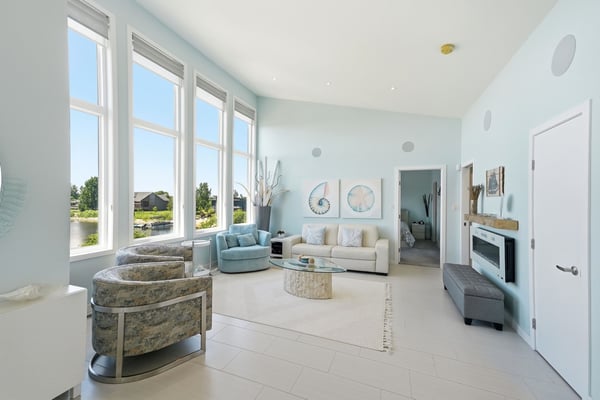 277 Waterfront Dr. E, Gimli, MB