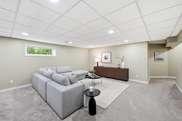 171 Portland Ave, Winnipeg, MB
