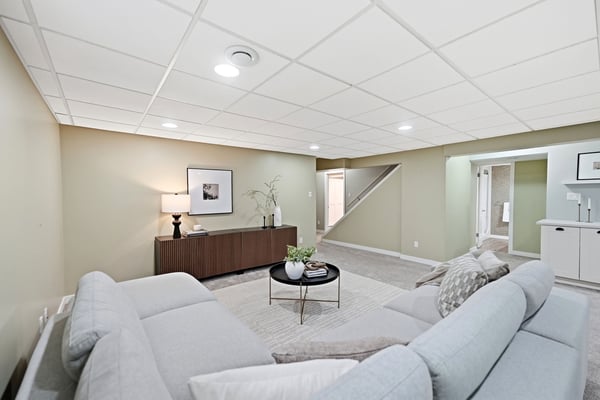 171 Portland Ave, Winnipeg, MB