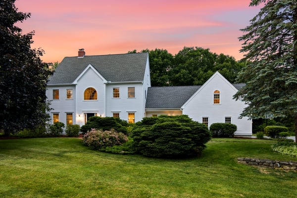 4 Berry Hill Road, Stratham, NH