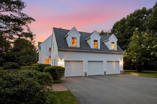 4 Berry Hill Road, Stratham, NH