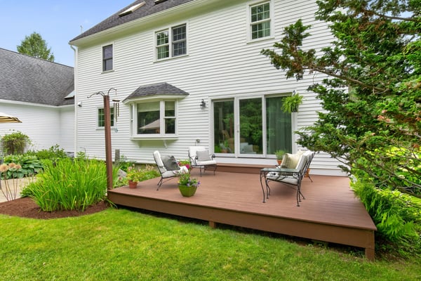 4 Berry Hill Road, Stratham, NH