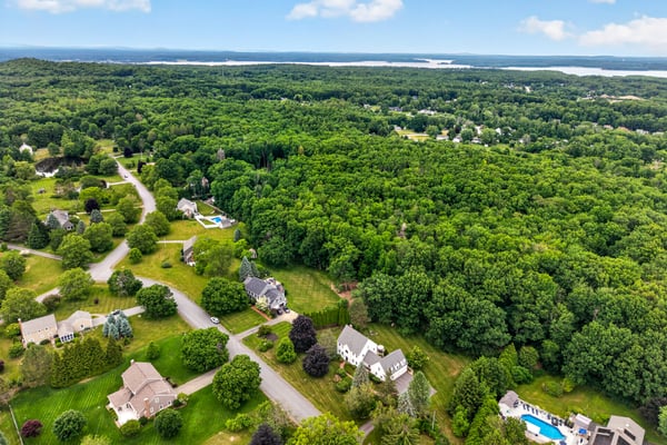4 Berry Hill Road, Stratham, NH
