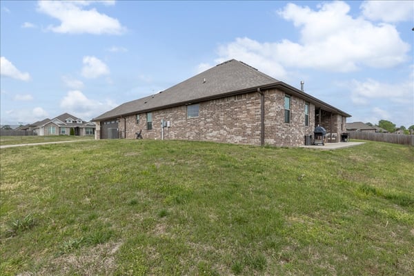Spacious backyard with ample outdoor space.