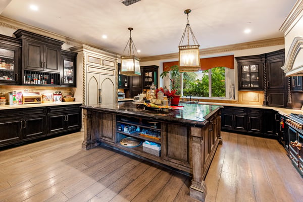 1128 S 6th Ave, Arcadia, CA