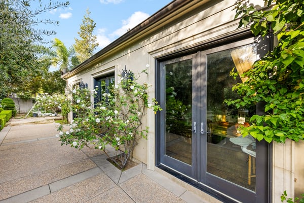 1128 S 6th Ave, Arcadia, CA
