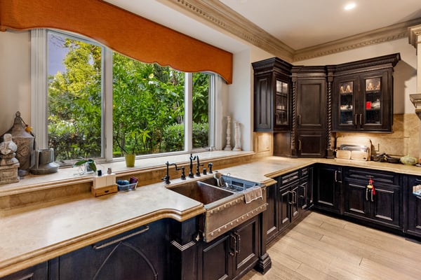 1128 S 6th Ave, Arcadia, CA