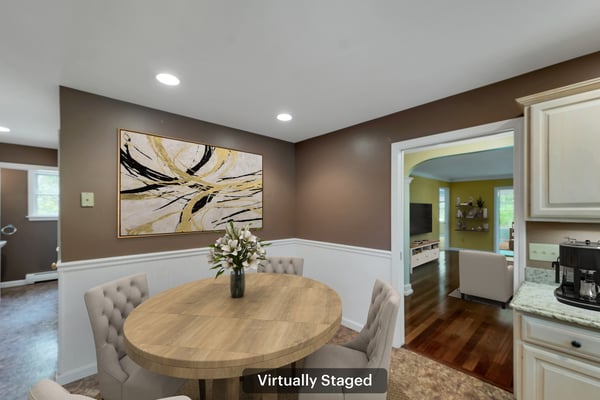 Kitchen/ Sitting Area