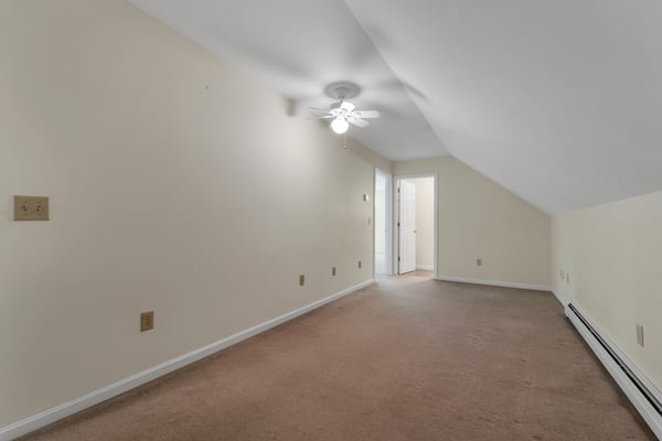 Sitting Room/Flex Space