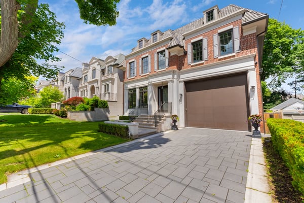 224 St Leonards Ave, Toronto, ON