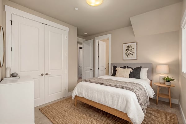 2227 77th Avenue SE, Mercer Island, WA