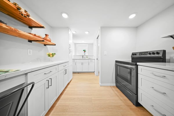 1775 Lusitania St, Honolulu, HI