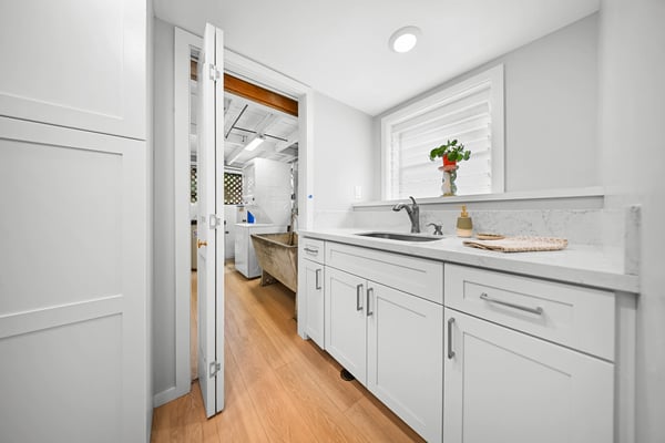 1775 Lusitania St, Honolulu, HI