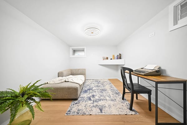 1775 Lusitania St, Honolulu, HI