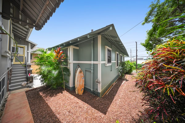 1775 Lusitania St, Honolulu, HI