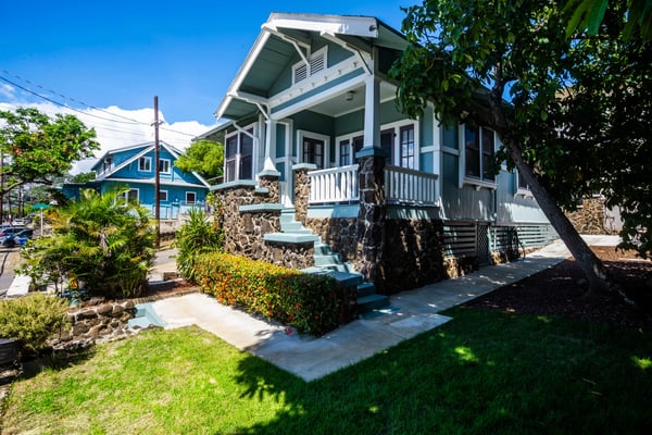 1775 Lusitania St, Honolulu, HI