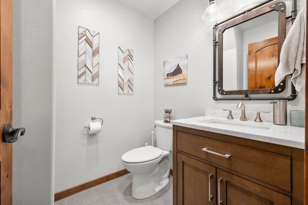 7925 Green Meadow Dr, Helena, MT