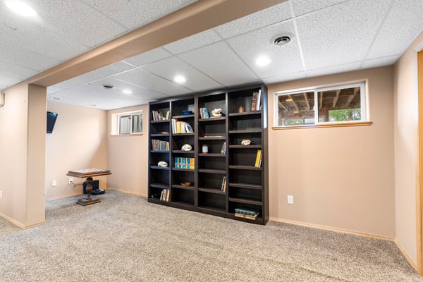 7925 Green Meadow Dr, Helena, MT