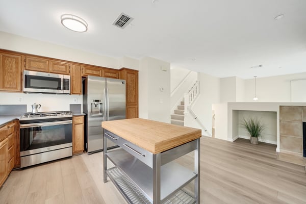 450 E E Street, Benicia, CA
