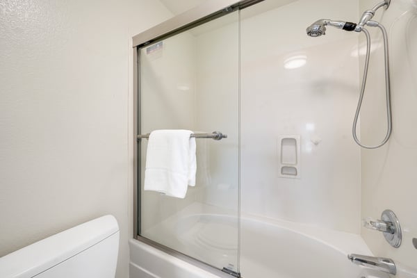 450 E E Street, Benicia, CA