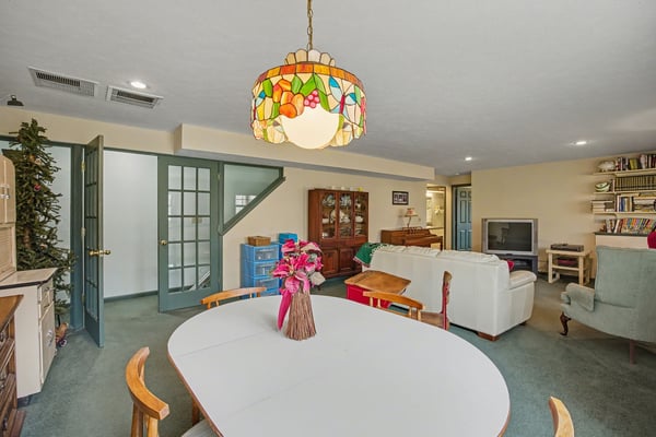 7151 Steeplechase Way, 41, Lansing, MI
