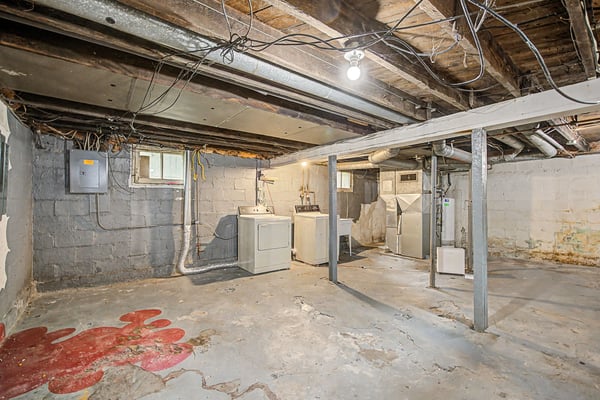 1706 Bradley Avenue, Lansing, MI