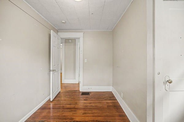 1706 Bradley Avenue, Lansing, MI