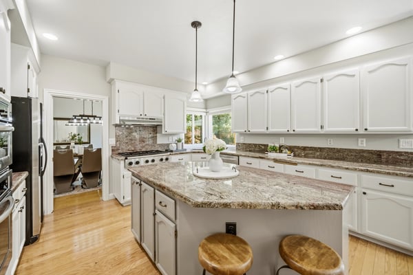 507 Raven Place, Clayton, CA