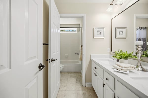 507 Raven Place, Clayton, CA