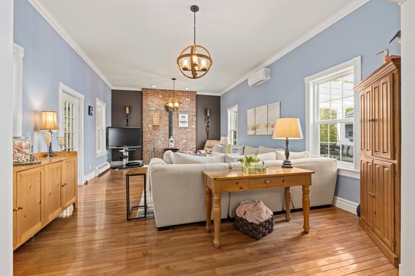 25 Stewarttown Road, Hanton Hills, ON