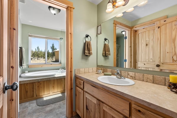 32501 SE Cascade Way, Prineville, OR