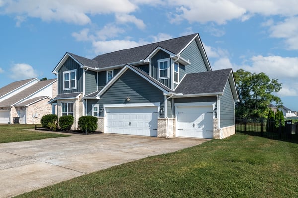 2516 Kingfisher Dr, Murfreesboro, TN