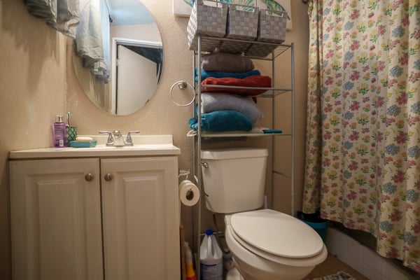 45426 Genoa Avenue, Lancaster, CA