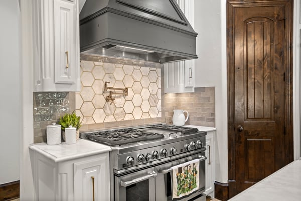2405 Southern Hills Ct, Keller, TX