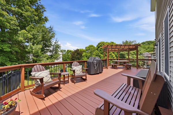 1900 Oakhurst Dr, Allison Park, PA