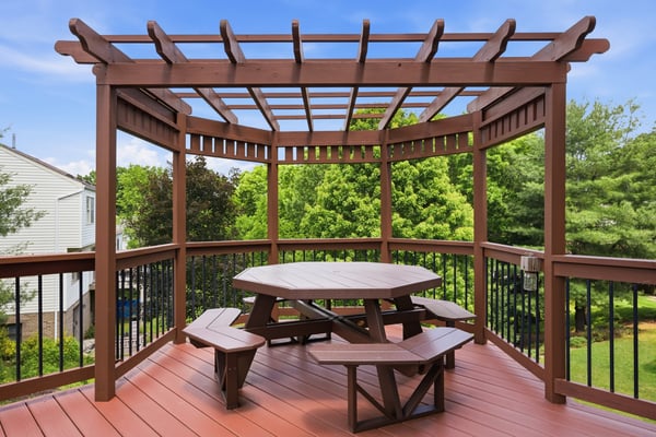 1900 Oakhurst Dr, Allison Park, PA