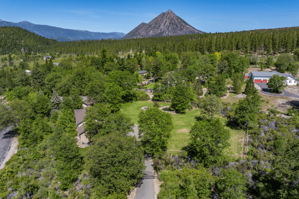 1395 Northridge Drive, Mount Shasta, CA